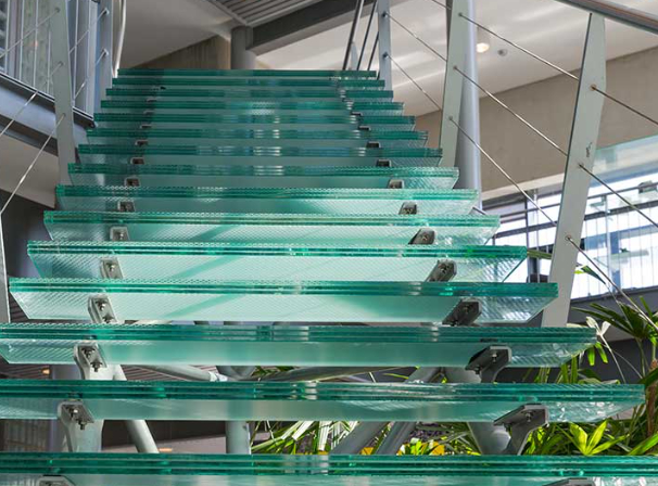 Австралийский сертификат стандарт AS/NZS 2208: 1996 CE сертификат 6.38mm до 13.52mm Прозрачное и цветное ламинированное стекло