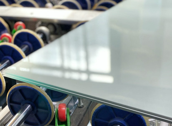 Австралийский сертификат стандарт AS/NZS 2208: 1996 CE сертификат 6.38mm до 13.52mm Прозрачное и цветное ламинированное стекло